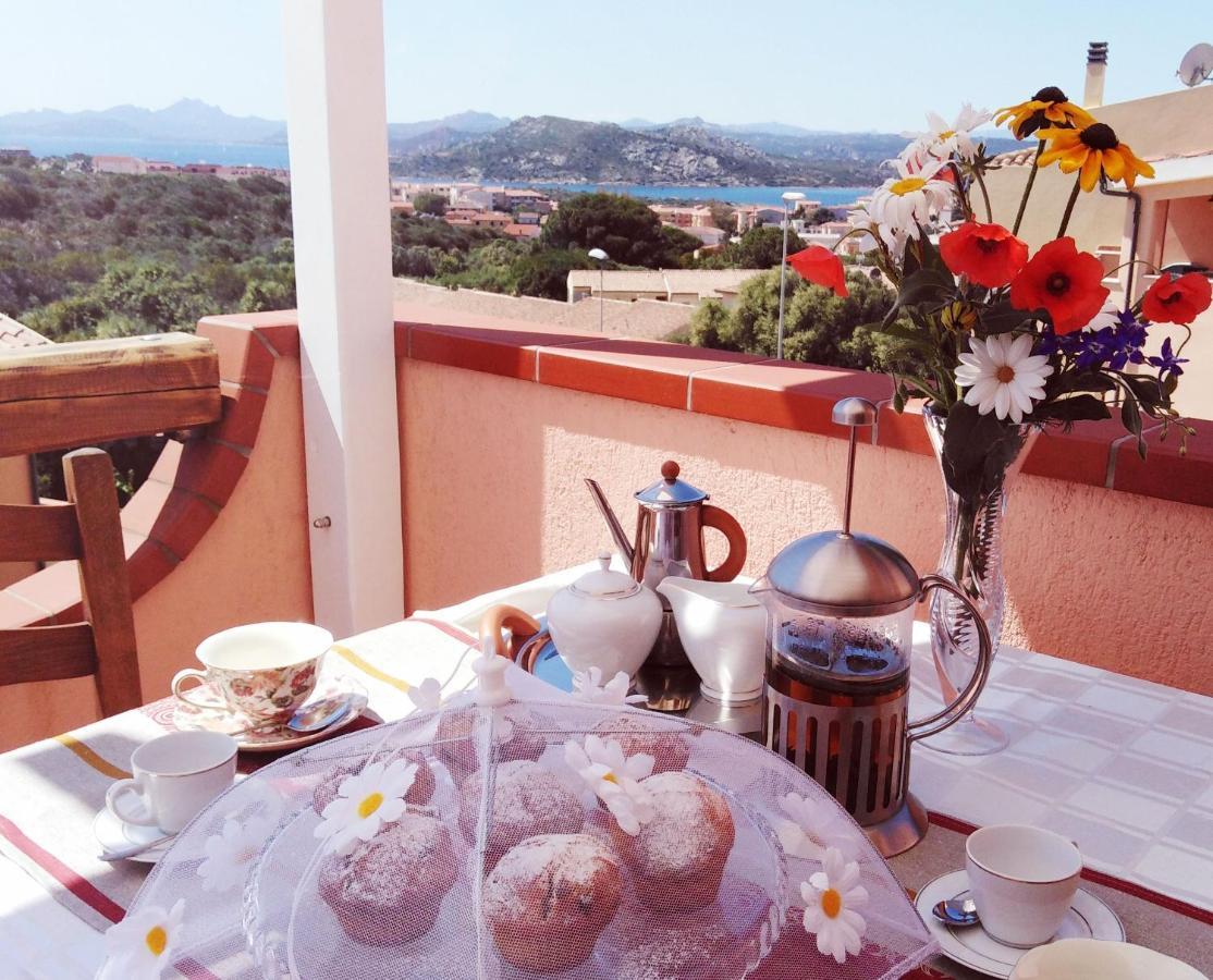 The Roses Garden Bed & Breakfast La Maddalena  Eksteriør bilde